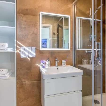 Riverside Mobile Homes بيت للعطل Gradac