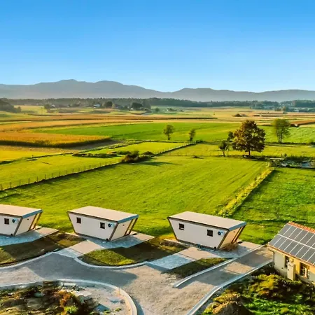 Riverside Mobile Homes Počitniška hiša *
