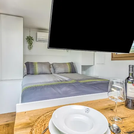 Riverside Mobile Homes Feriehus Gradac