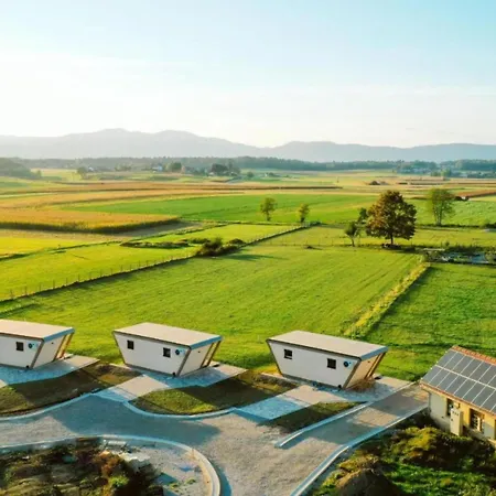 Počitniška hiša Riverside Mobile Homes
