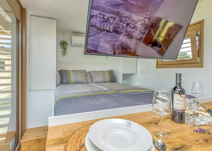 Riverside Mobile Homes * Gradac