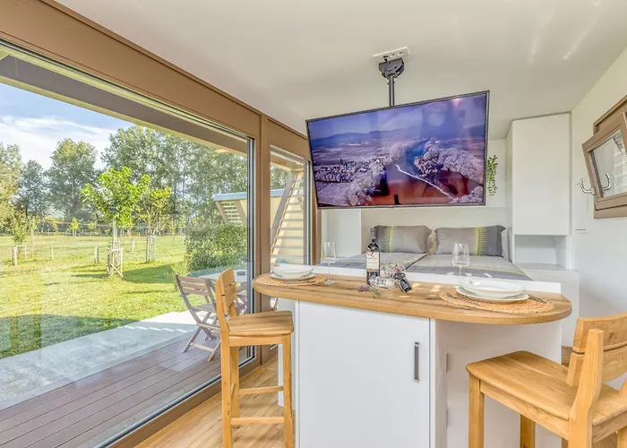 Riverside Mobile Homes