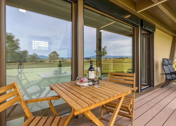 Riverside Mobile Homes